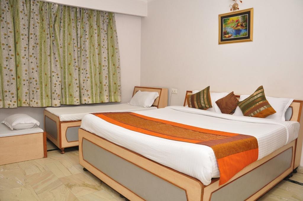 Hotel Mercury Inn By Sonachi Amritsar Camera foto
